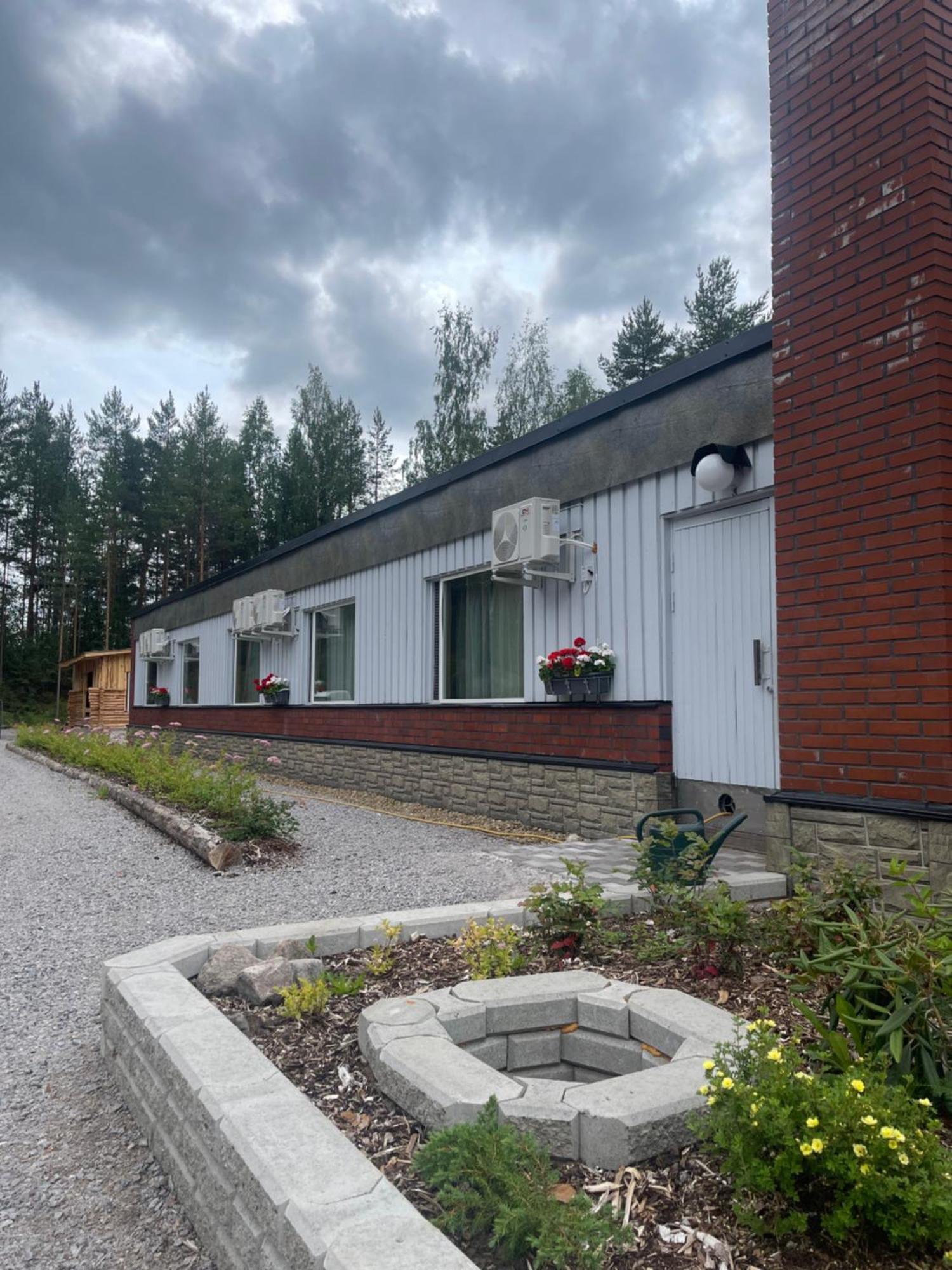 Asikkalan Motelli Vesivehmaa Exterior photo